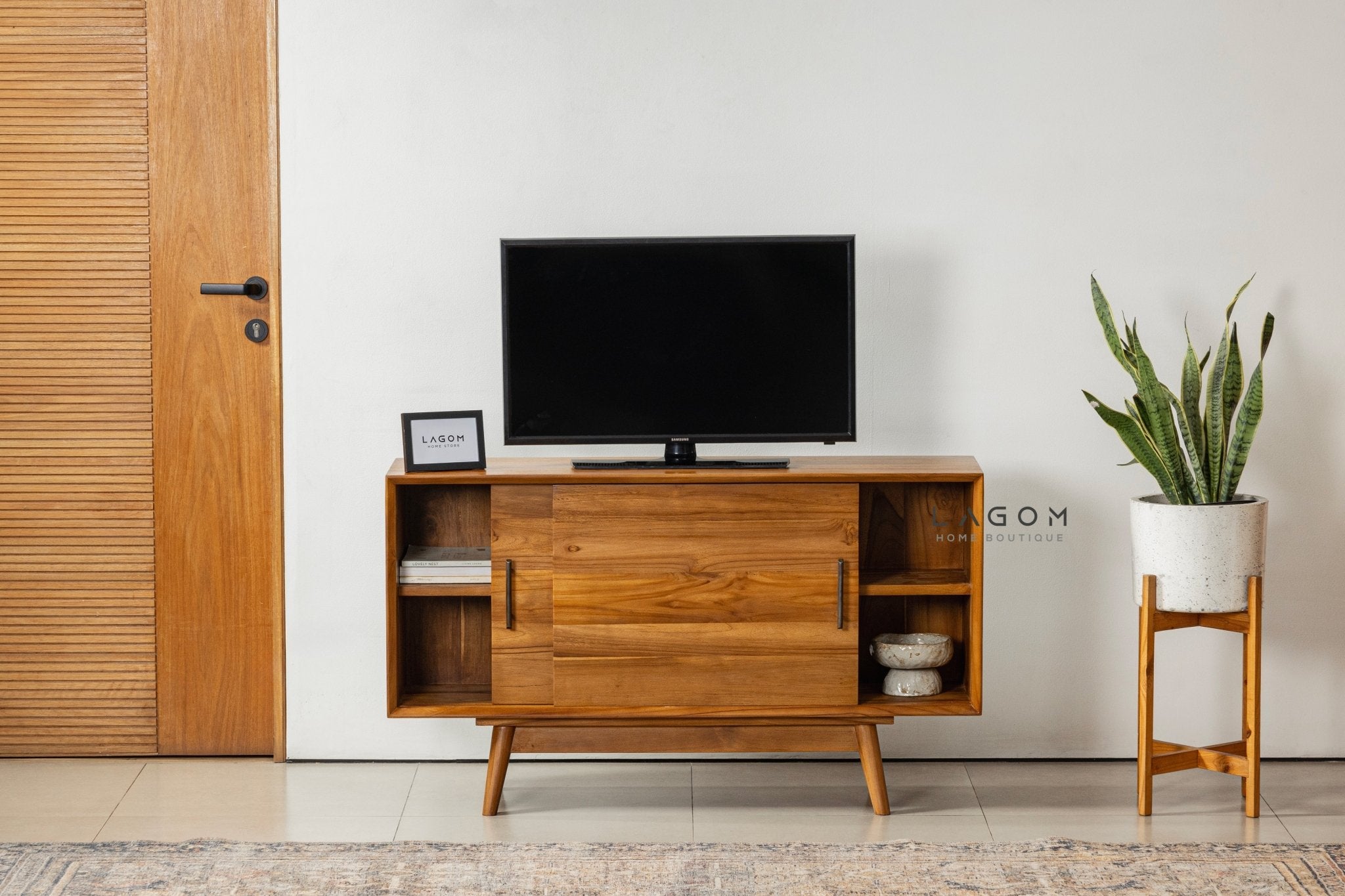 122 cm TV Cabinet & Console Table in Solid Teak - TV Cabinet - Lagom Home Boutique