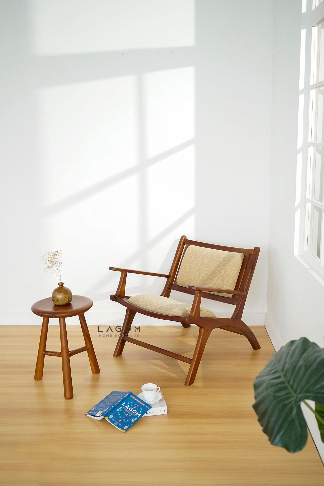 Exclusive Teak Wood Lounge Chair with Premium Cushion - Chair - Lagom Home Boutique