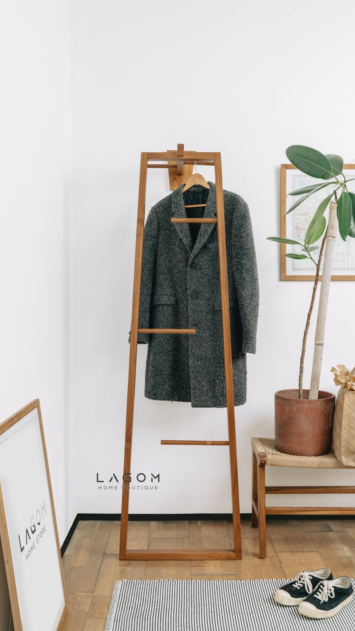 Teak Coat Stand with Accessories Hanger - Standing Coat Hanger - Lagom Home Boutique