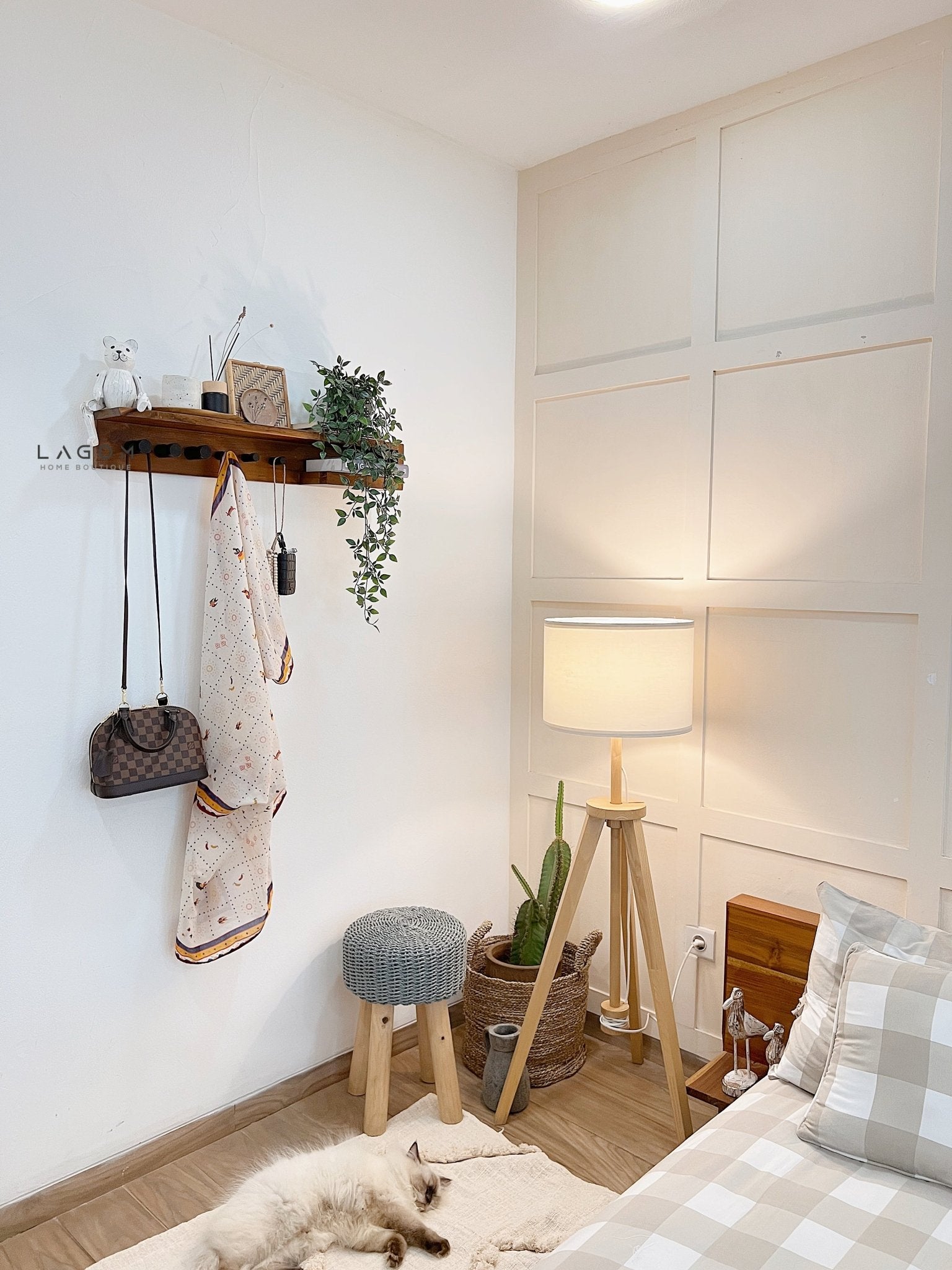 Wall Coat Hanger in Solid Teak - Wall Coat Hanger - Lagom Home Boutique