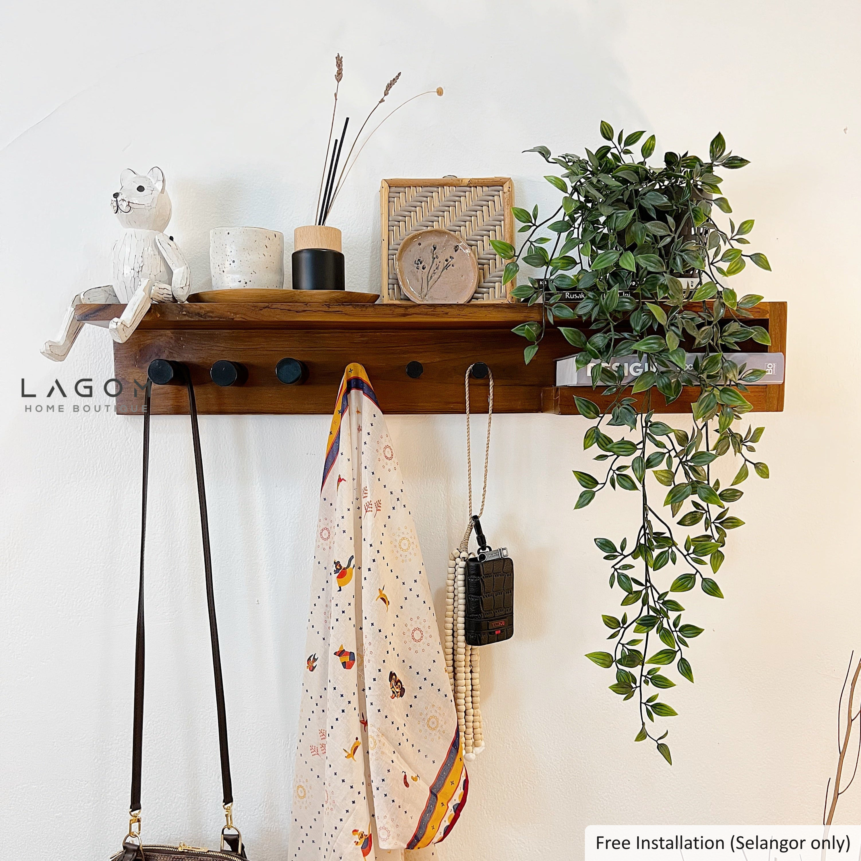 Wall Coat Hanger in Solid Teak