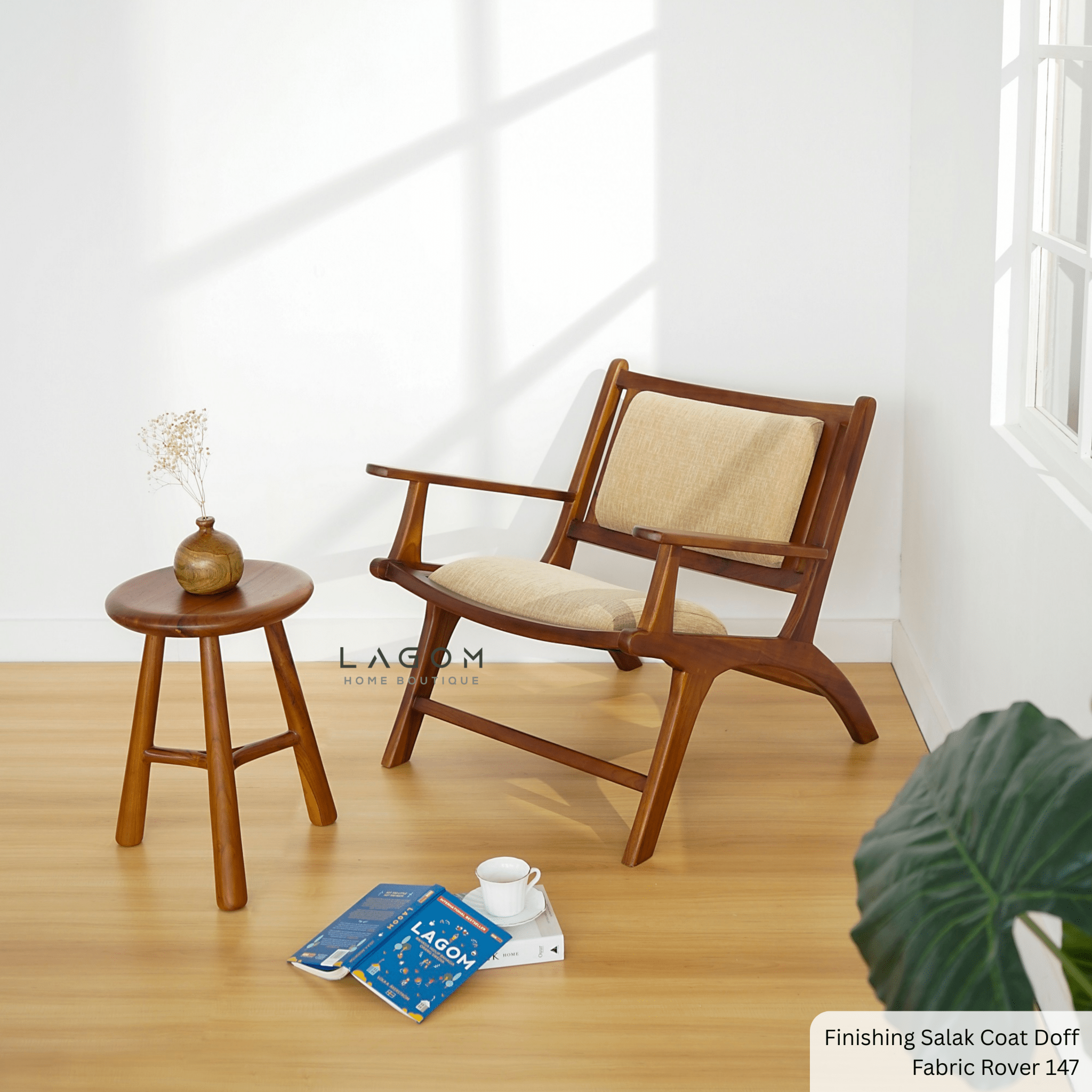 Exclusive Teak Wood Lounge Chair with Premium Cushion - Chair - Lagom Home Boutique